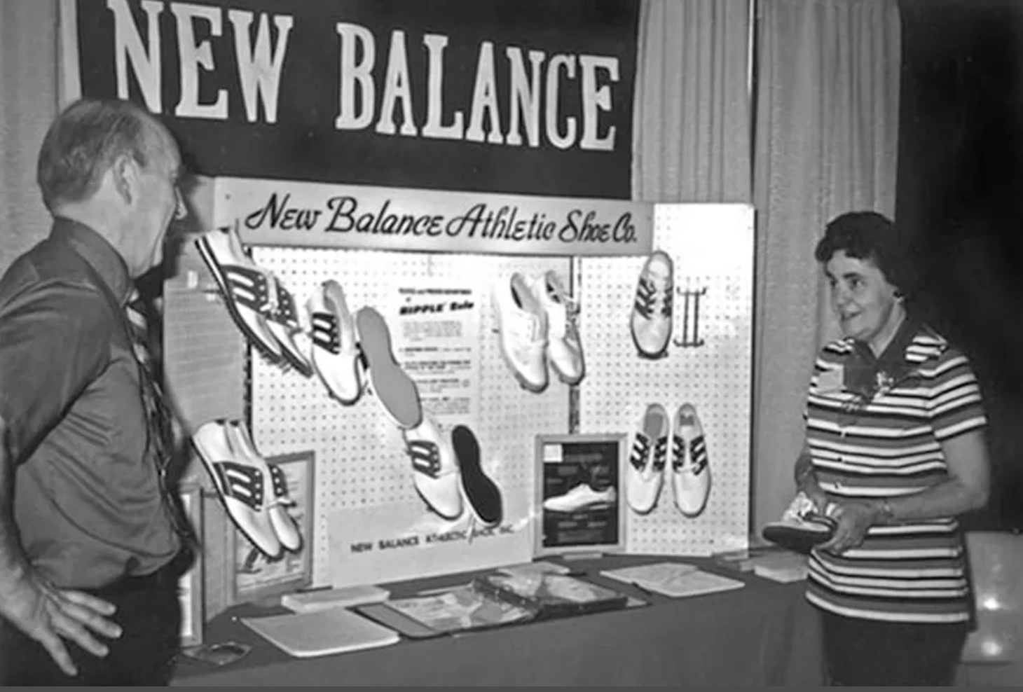 Über die Entstehung des New Balance-Symbols