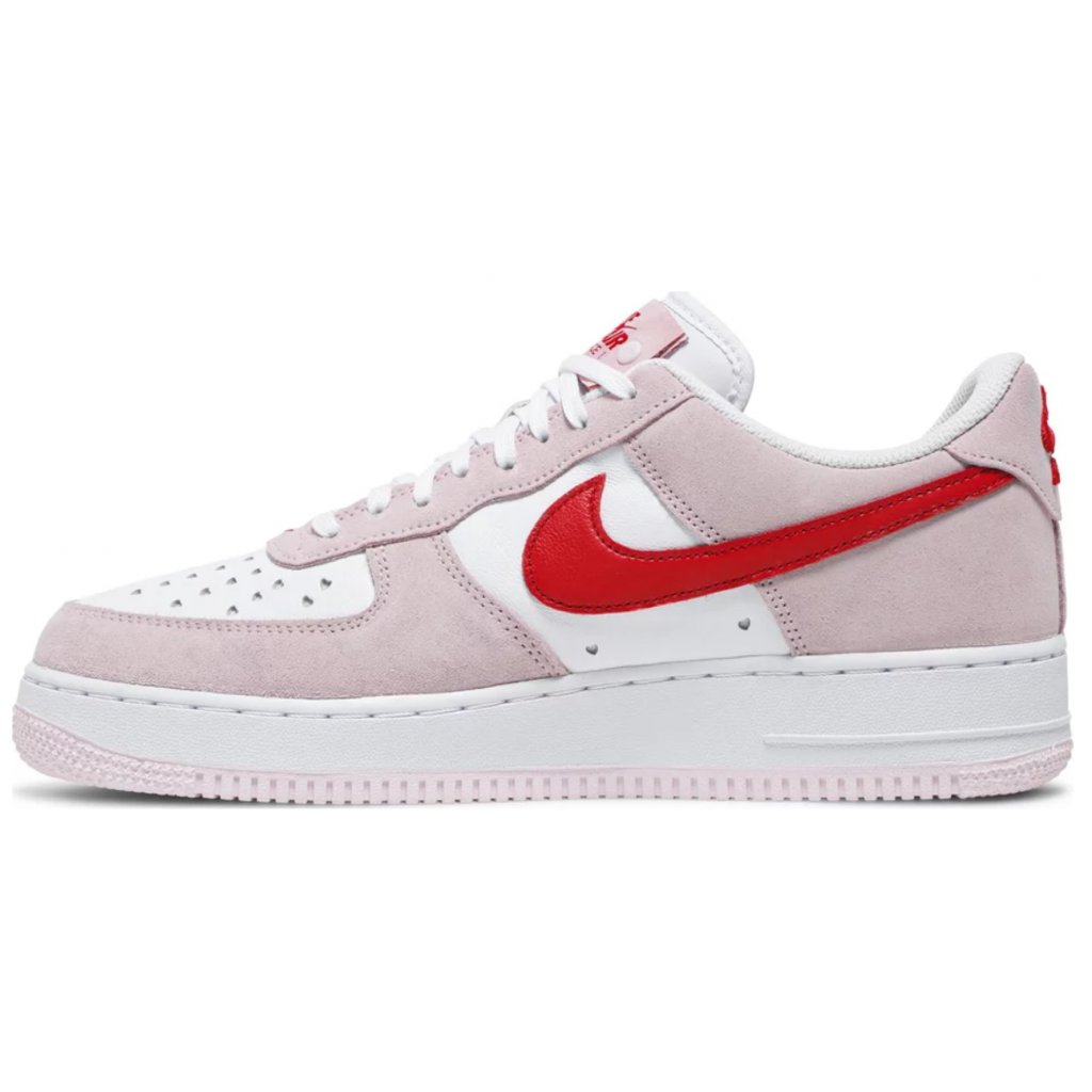 Nike v sales day