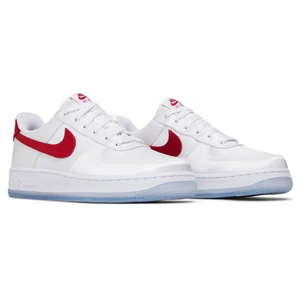 Nike air force 1 07 le low red online