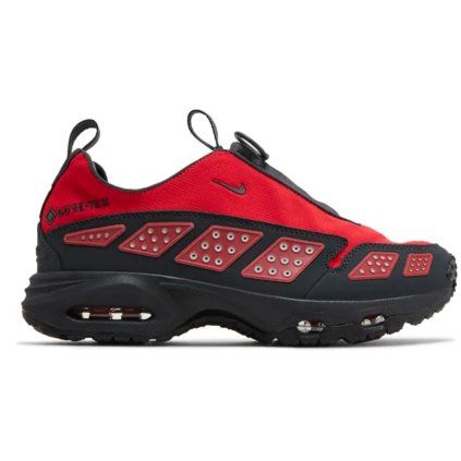 Nike Air Max Sunder Gore-Tex Hyper Crimson