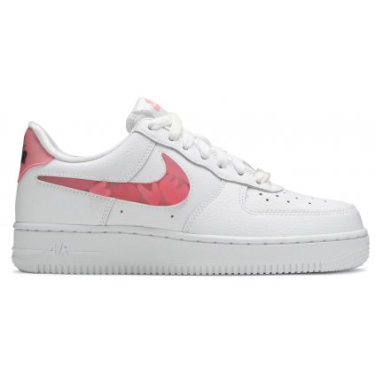 Nike Air Force 1 07 SE Love for All